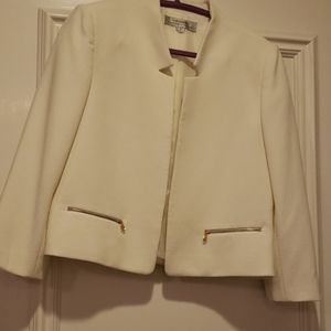 Short jacket 20.5 inches from shoulder to hem